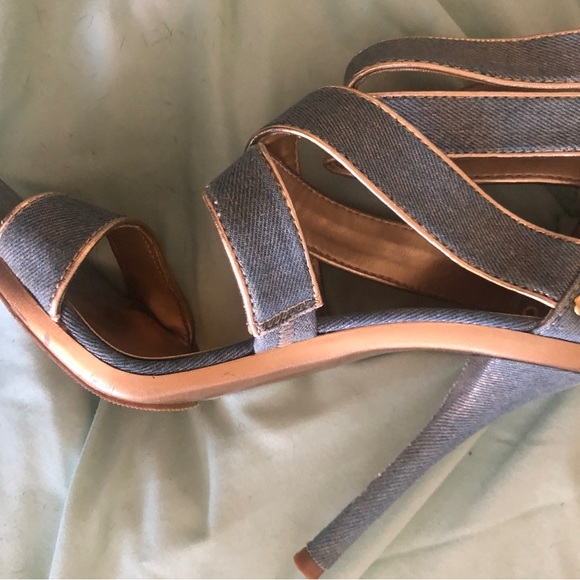 Denim - Picture 5 of 5